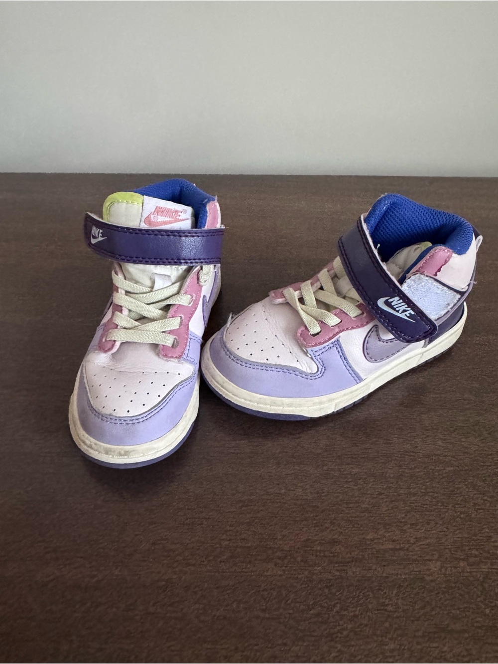 Nike Kids High-Top Sneakers in Lavender and Pink